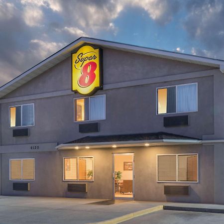 Super 8 By Wyndham Fountain Otel Dış mekan fotoğraf