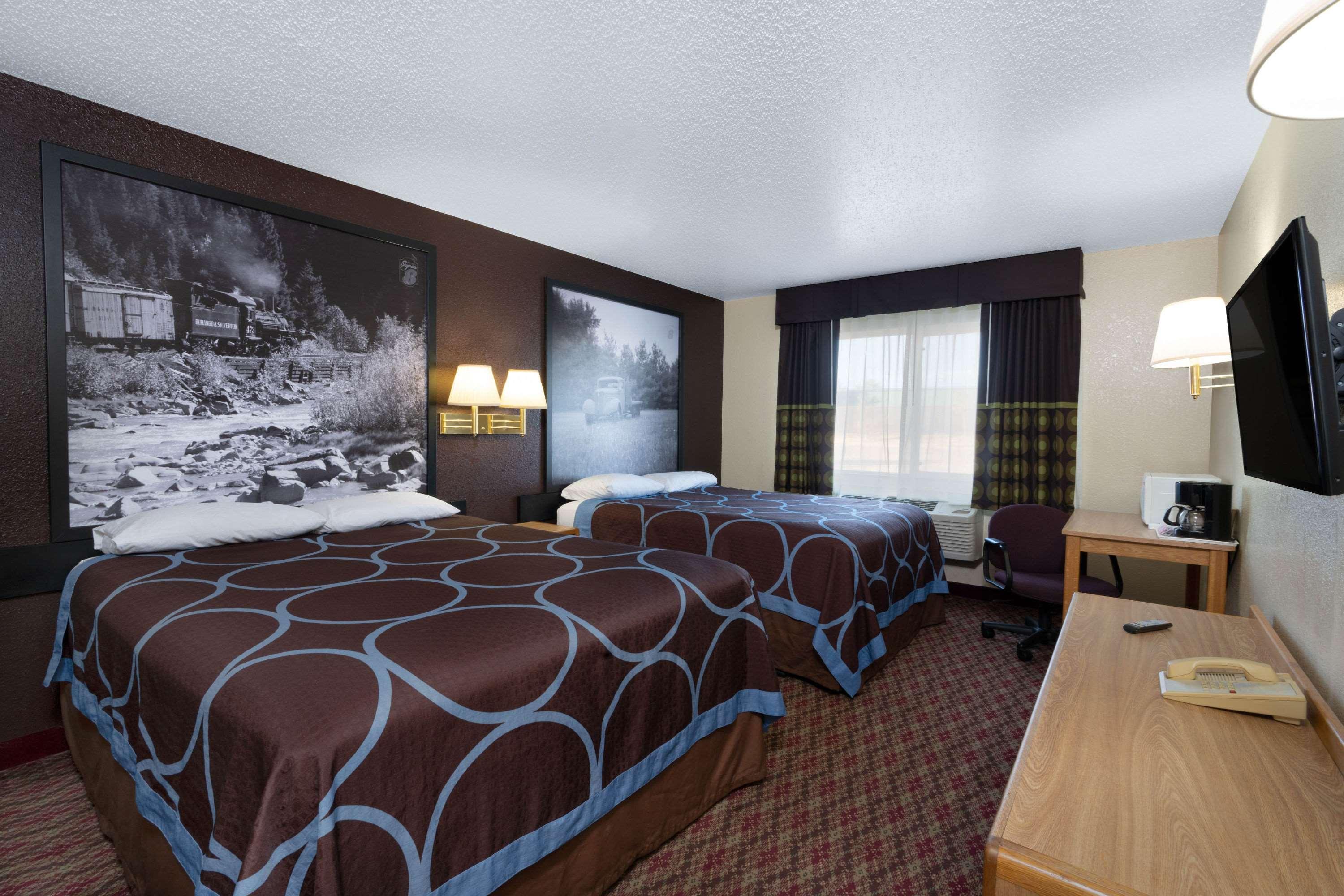 Super 8 By Wyndham Fountain Otel Dış mekan fotoğraf